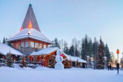 Dedinka Santa Clausa v Rovaniemi, Fínsko