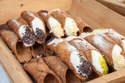 Cannoli - tradičné trubičky plnené ricottou a cukrom