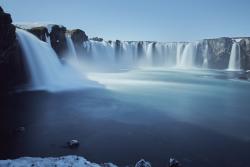 Islandský božský vodopád Godafoss. 