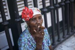 Vyhlásené Kubánske cigary sú obľúbenými aj medzi domácim obyvateľstvom.