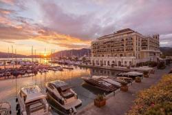 Prístav Porto Montenegro.