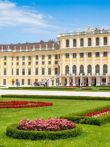Schönbrunn Zoo a Zámok - 