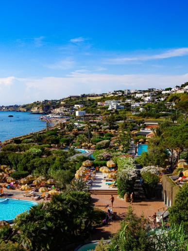 Ischia s pobytom v termálnych kúpeľoch
