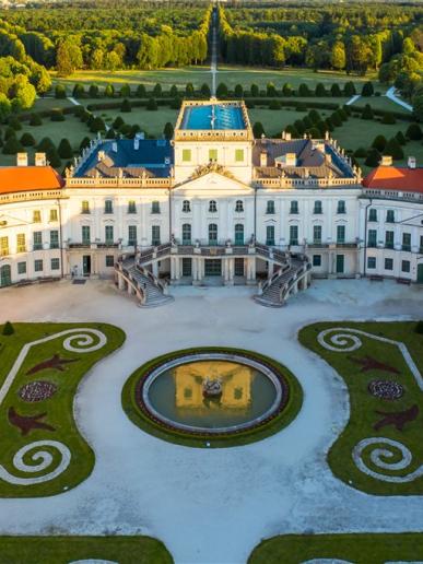 Zámok Fertod a wellness v Bukfurdo, poznávací zájazd