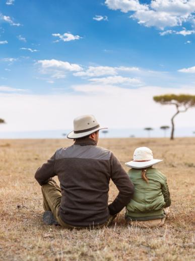 safari v tanzánii, jeep zebry, levy, žirafy