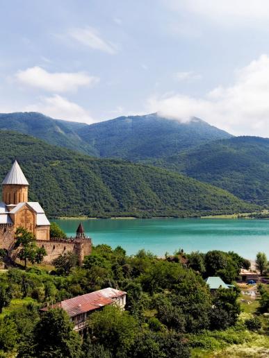 Západné Gruzínsko s pobytom pri mori v Batumi