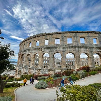 Amfiteáter v Pule počas dňa.