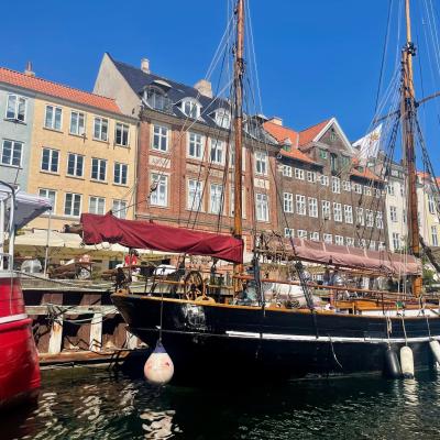 Loď a Nyhavn.