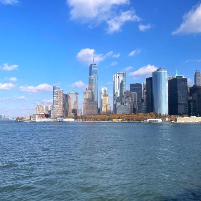 Panoráma z lode na Manhattan.