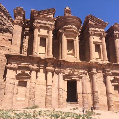 Kláštor v skalnom meste Petra v Jordánsku.