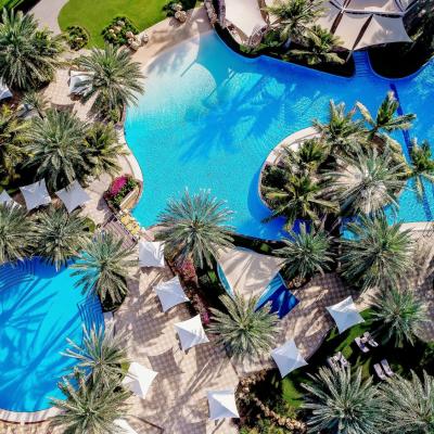 Bazén hotela Shangri-la al Bandar, Muscat, Omán