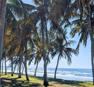 Al Qurum beach