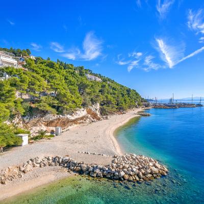 Pláž pred ubytovaním Vila Visković.