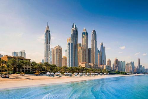 Nové hotely v Dubaji a okolitých emirátoch