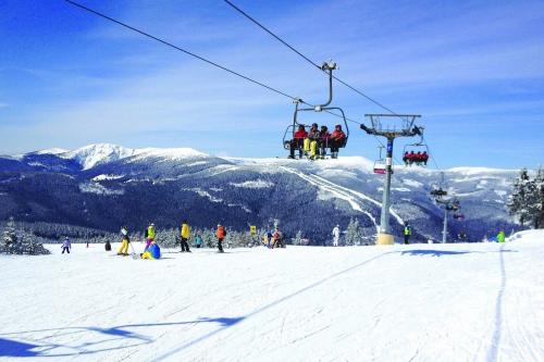 Čo prinesie lyžiarska sezóna na českých horách
