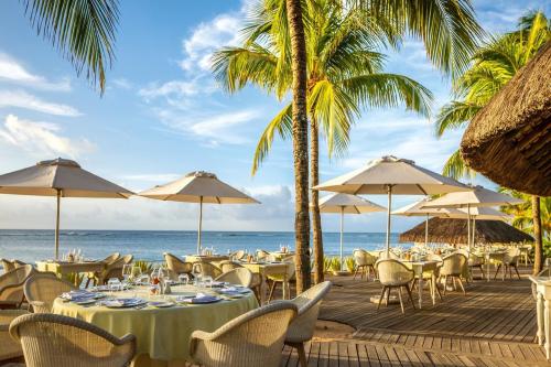 Victoria Beachcomber Resort & Spa