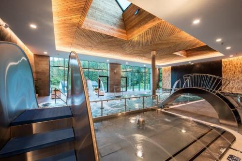 Hotel SOREA SNP - vnútorný hotelový bazén 