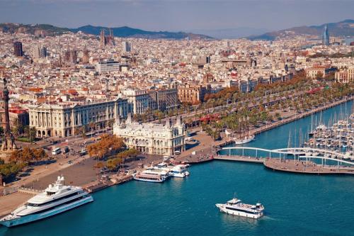 Barcelona s pobytom pri mori - Pohľad na mesto 