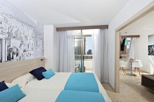 Flamingo Beach Resort