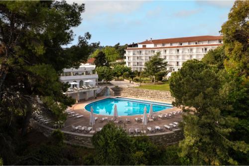 Pohlaď zhora na hotel