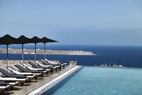 Santo Maris Oia Luxury Suites and Spa