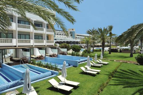 Hotel Constantinou Bros Athena Beach