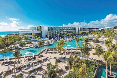 TRS Coral Hotel