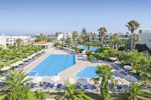 Tigaki Beach Hotel