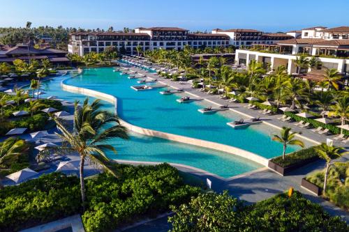 Unique Club at Lopesan Costa Bavaro Resort