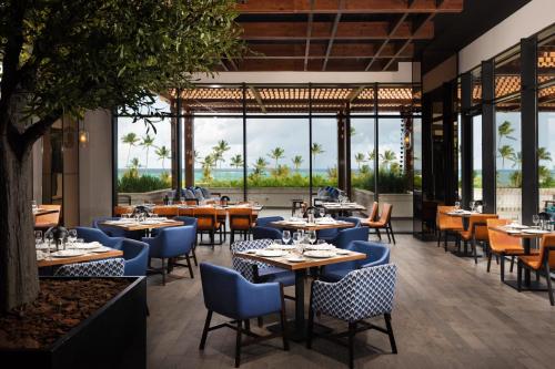 Unique Club at Lopesan Costa Bavaro Resort