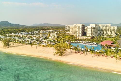 Mövenpick Resort Waverly Phu Quoc