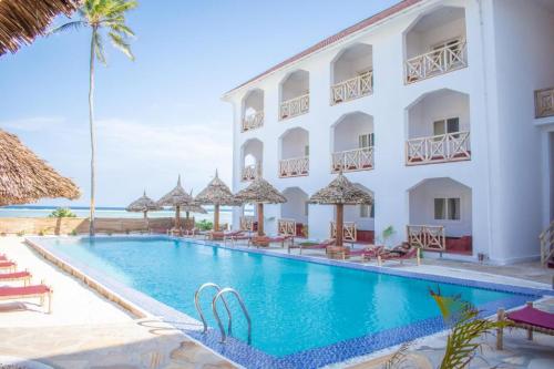Hotel AHG Sun Bay Mlilile Beach