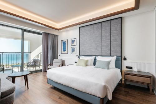 Anda Barut Collection