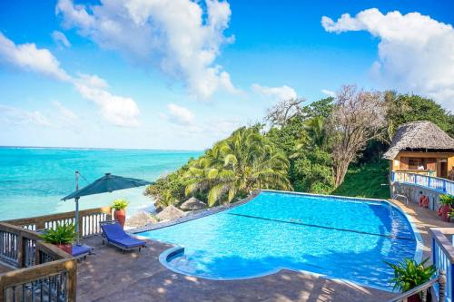 Pearl Beach by Sansi