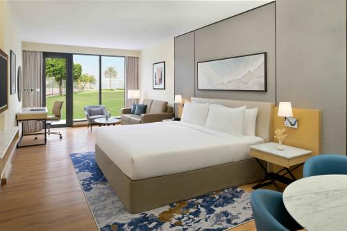Crowne Plaza Muscat_izba