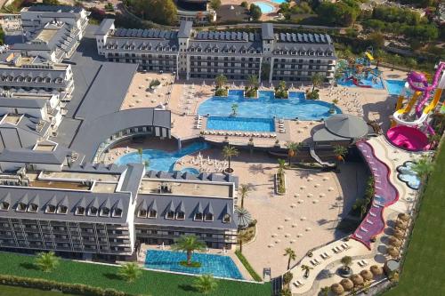 Hotel Dream World Palace