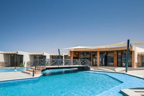 Hotel Azur White Resort