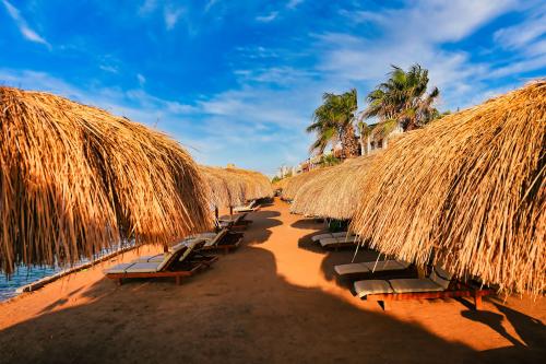 Hotel Eagles Downtown Zahabia