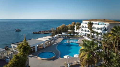 Sunrise Beach Resort