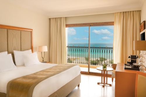 Hotel movenpick resort marine