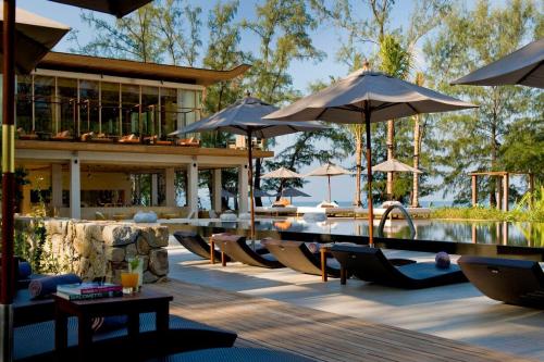 Renaissance Phuket Resort & Spa