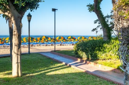 Riviera hotel plaz