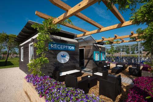 Marina Azzurra Resort