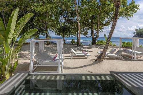 Avani+ Barbarons Seychelles