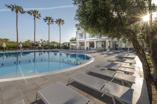 Apollon Windmill Hotel