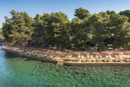 Hvar Places Hotel by Valamar-plaz