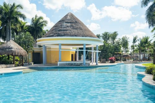 pool bar