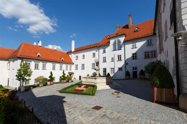 Architektúra v Tullnských záhradách