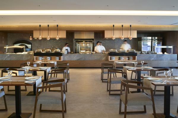 Hotel The Ixian Grand & Ixian All Suites