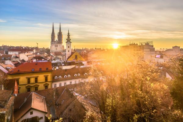 Advent v Záhrebe - východ slnka